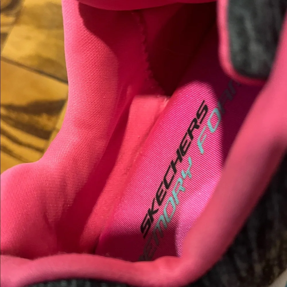 Skechers Charcoal and Pink Walking Shoes - Picture 3 of 8